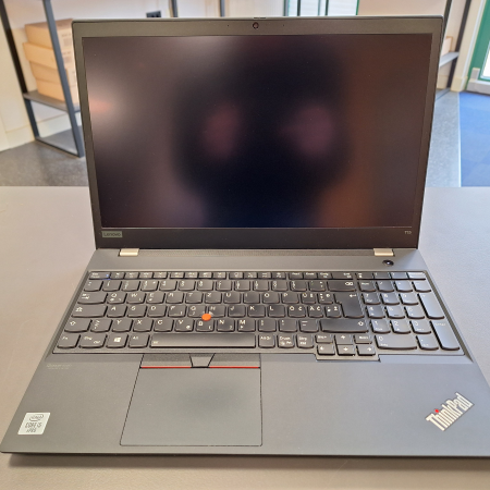 Prenosnik, LENOVO ThinkPad T15 G1... ugodna cena / kvaliteta A-