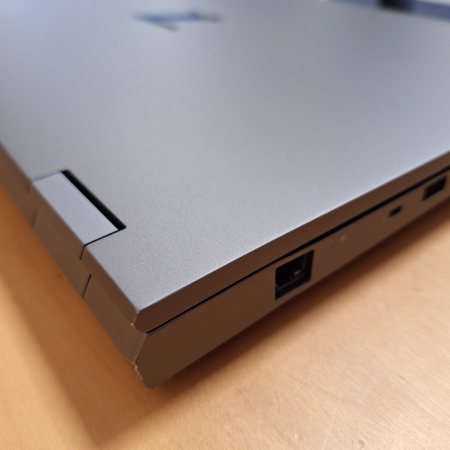 Prenosnik, HP Zbook Fury 17 G8 Mobile Workstation... ugodna cena / kvaliteta A-