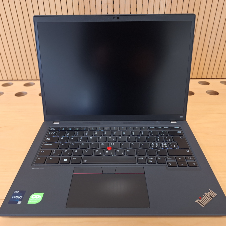 Prenosnik, LENOVO ThinkPad T14 G4... ugodna cena / kvaliteta A-