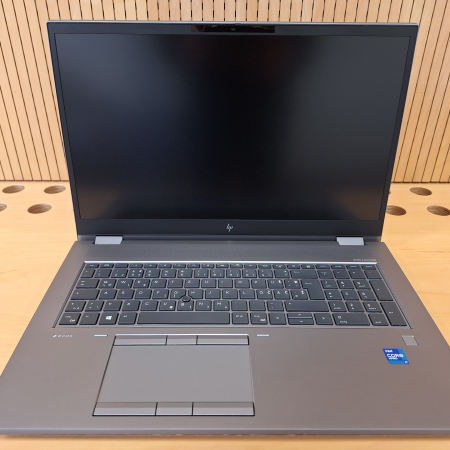 Prenosnik, HP Zbook Fury 17 G8 Mobile Workstation... ugodna cena / kvaliteta A-