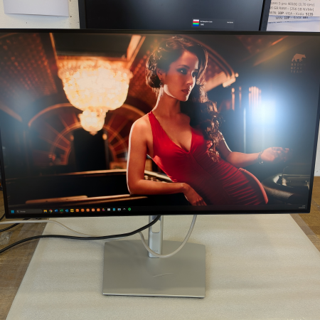 Monitor, 68.6 cm (27''), DELL U2722D... ugodna cena / kvaliteta A-