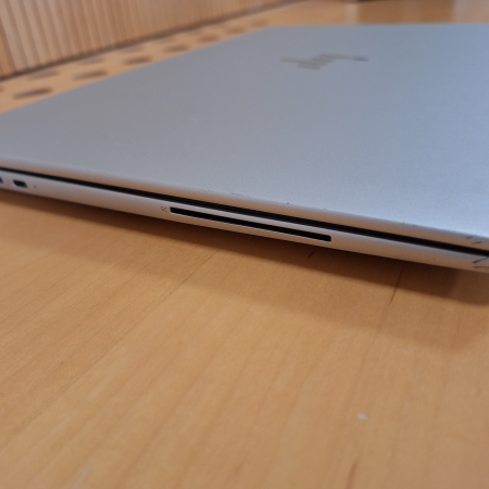 Prenosnik, HP EliteBook 860 G9... ugodna cena / kvaliteta A-
