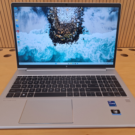 Prenosnik, HP EliteBook 650 G10... ugodna cena / kvaliteta A-