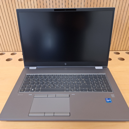 Prenosnik, HP Zbook 17 G8 FURY Mobile Workstation... ugodna cena / kvaliteta A-