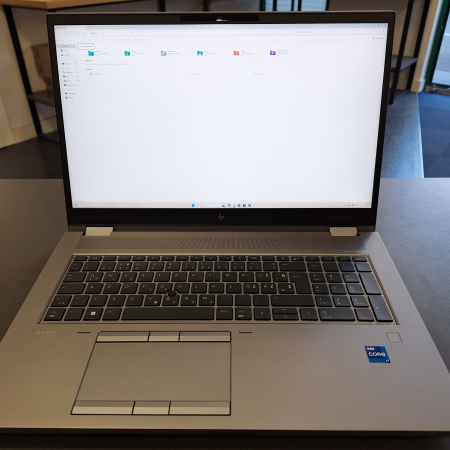 Prenosnik, HP Zbook Fury 17 G8 Mobile Workstation... ugodna cena / kvaliteta A-